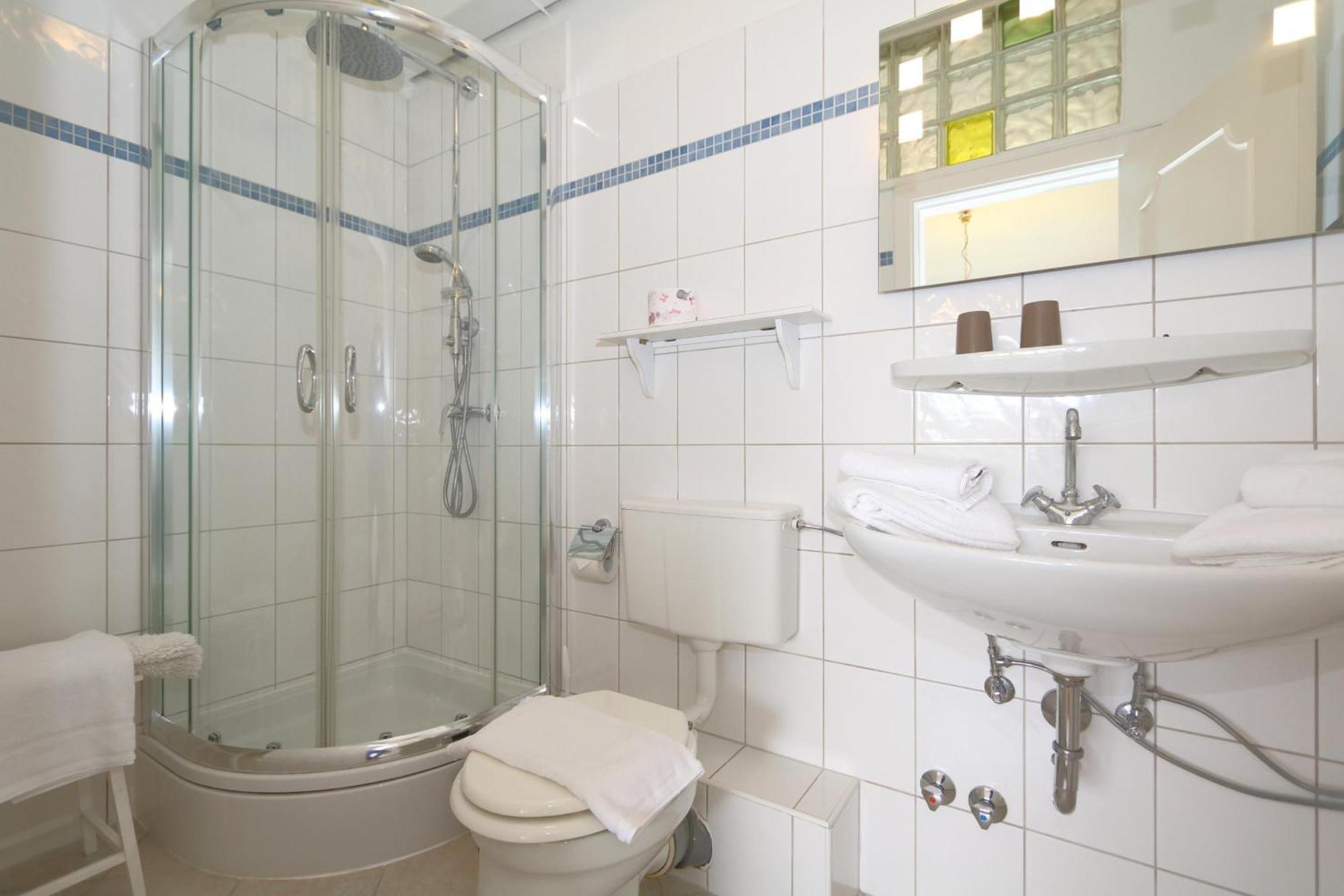 Teewelkenhues Wiesenappartement 아르츠섬 외부 사진